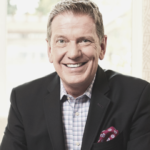 148: Frustrated and Overwhelmed? Learn How to Become Free to Focus (feat. Michael Hyatt)