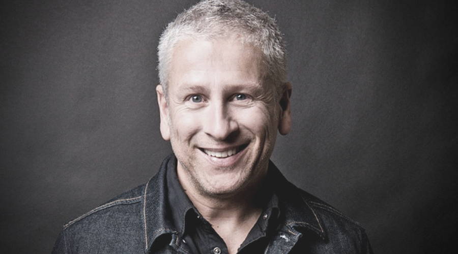 For many people, stress, anxiety, and overwhelm are running full tilt right now. And as such, there's a common belief that there’s no way out. But this week, the founder of the Passion movement, Louie Giglio, joins us to talk about the root issue: the battle for your mind.